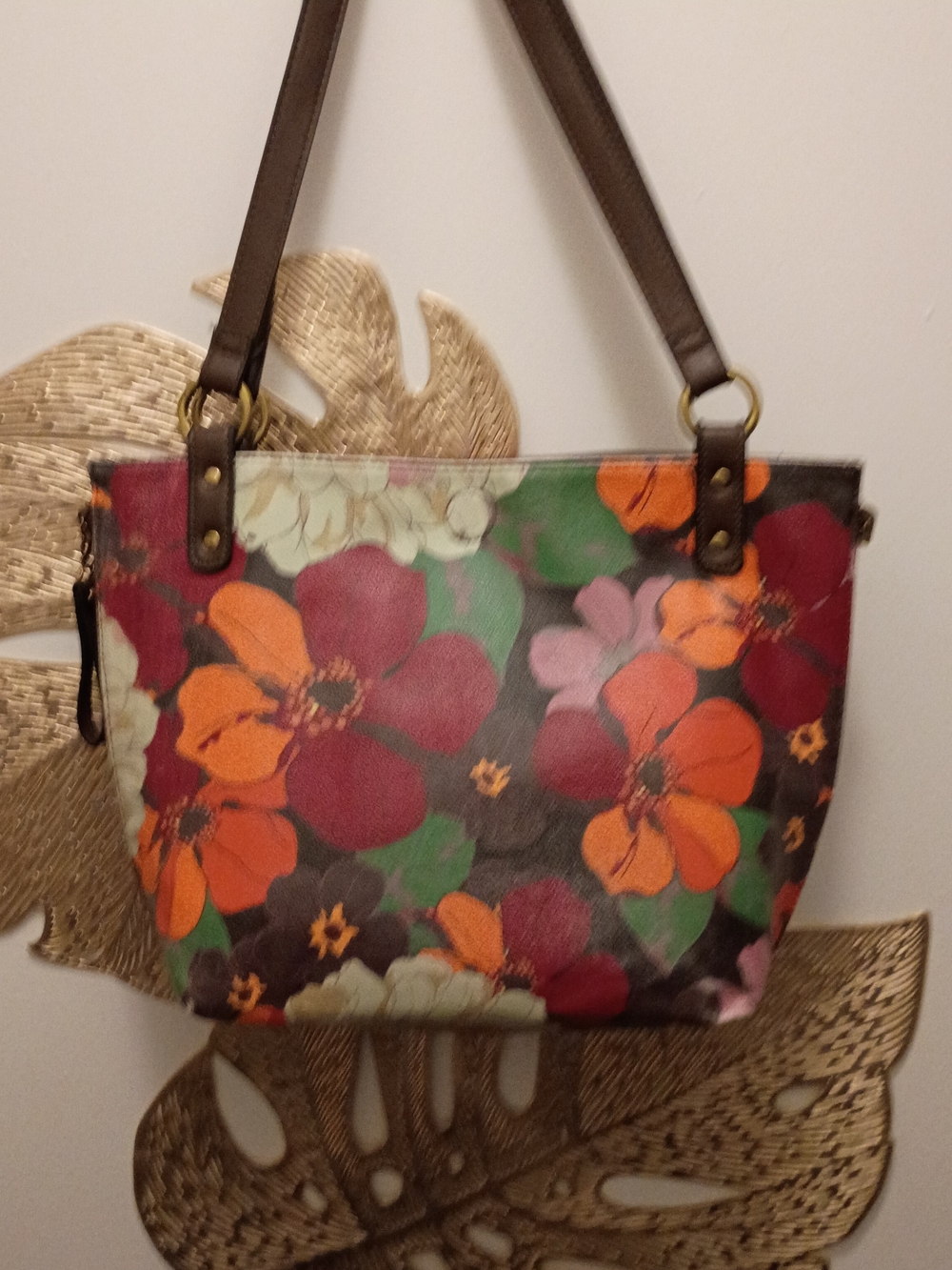 Rosetti Reversible Scarlett To Floral Bucket Tote - Picture 7 of 10